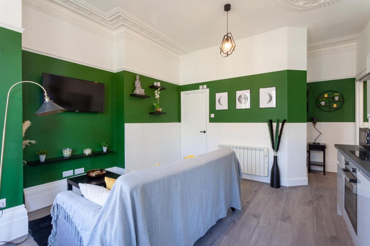 Hove Seaside Getaway Apartments Buitenkant foto